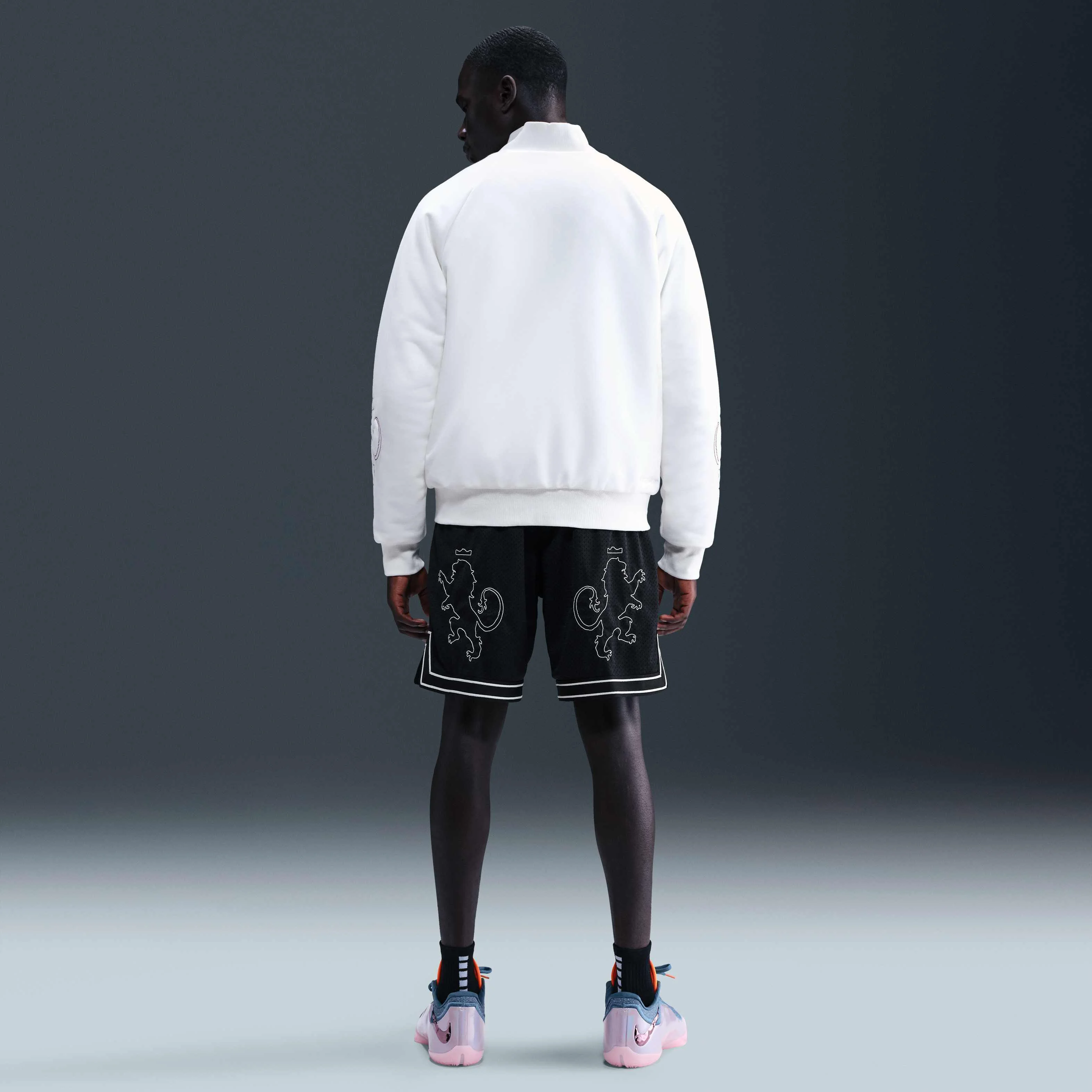 شلوارک بسکتبال مردانه لبرون، سایز تقریبی 20 سانتی متر شلوارک بسکتبال مردانه لبرون، سایز تقریبی 20 سانتی متر