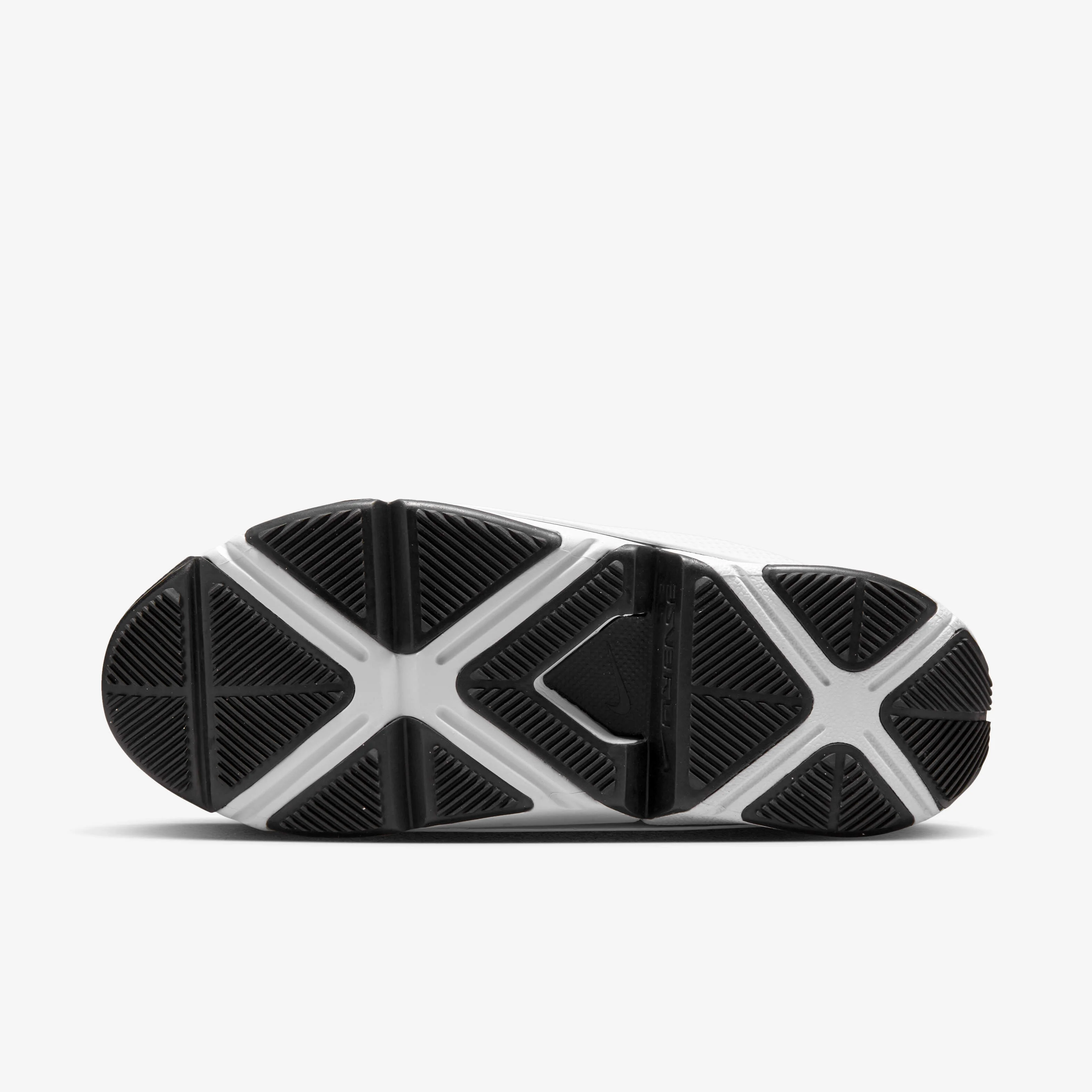 کفش های زنانه نایک Go FlyEase با قابلیت پوشیدن/درآوردن آسان