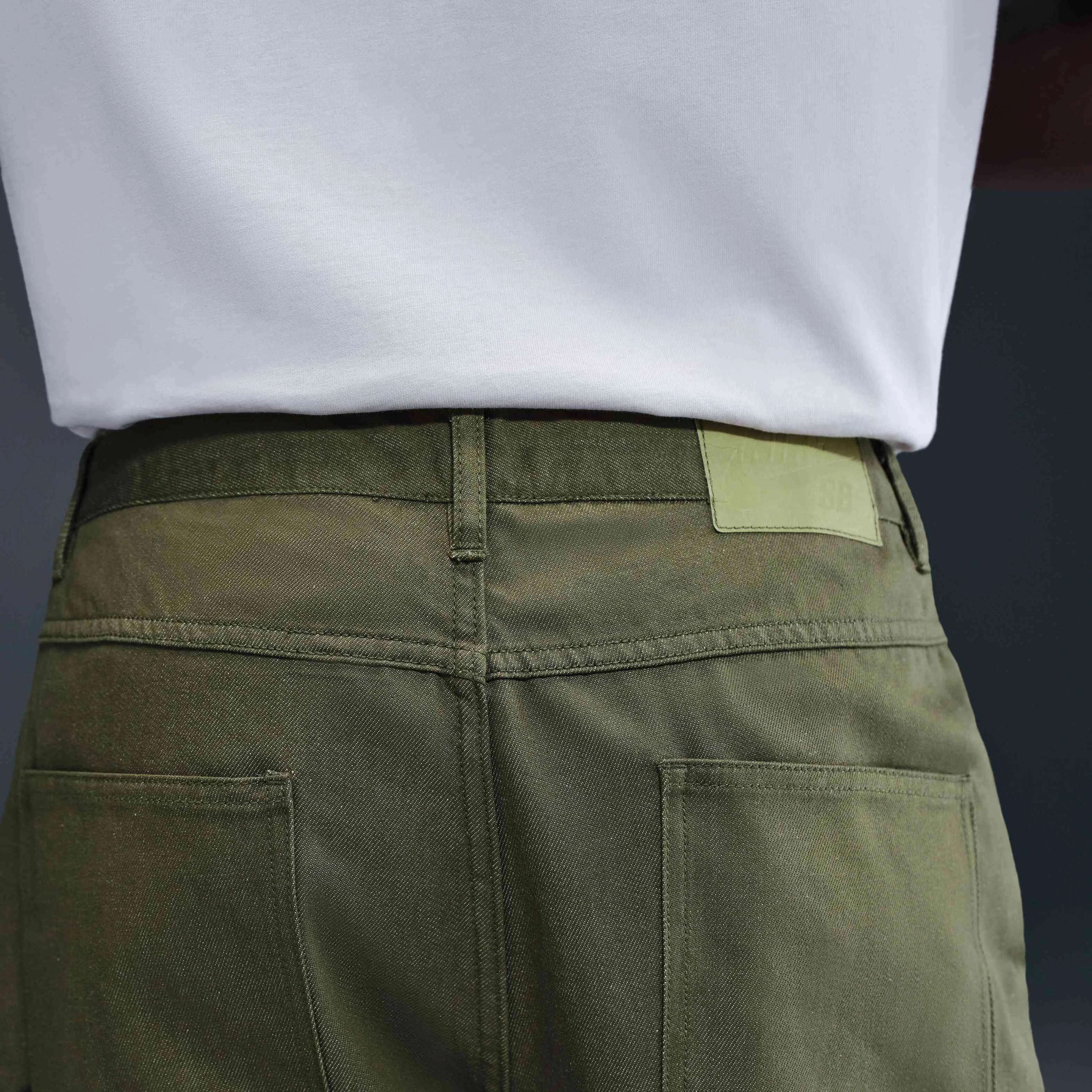 شلوار جین اسکیت گشاد مردانه نایکی SB - زیتونی مدیوم