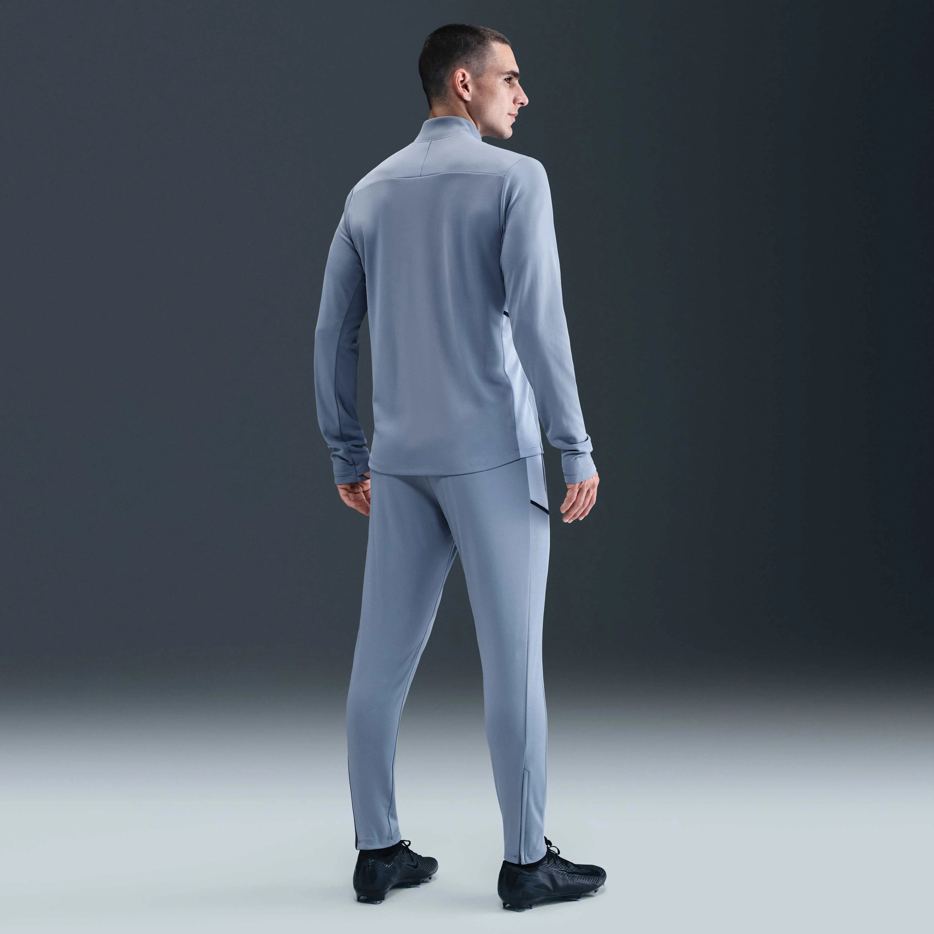 شلوار ورزشی مردانه نایکی آکادمی Dri-FIT مناسب فوتبال شلوار ورزشی مردانه نایکی آکادمی Dri-FIT مناسب فوتبال