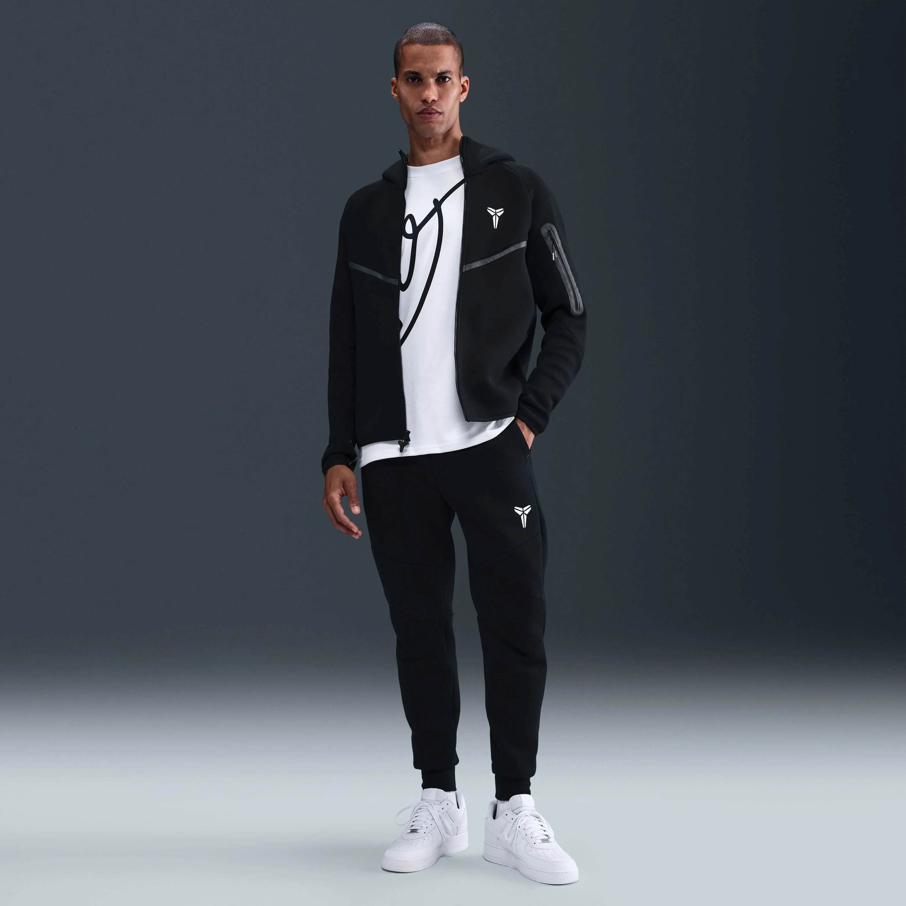 شلوار ورزشی مردانه کوبی برایانت Tech Fleece