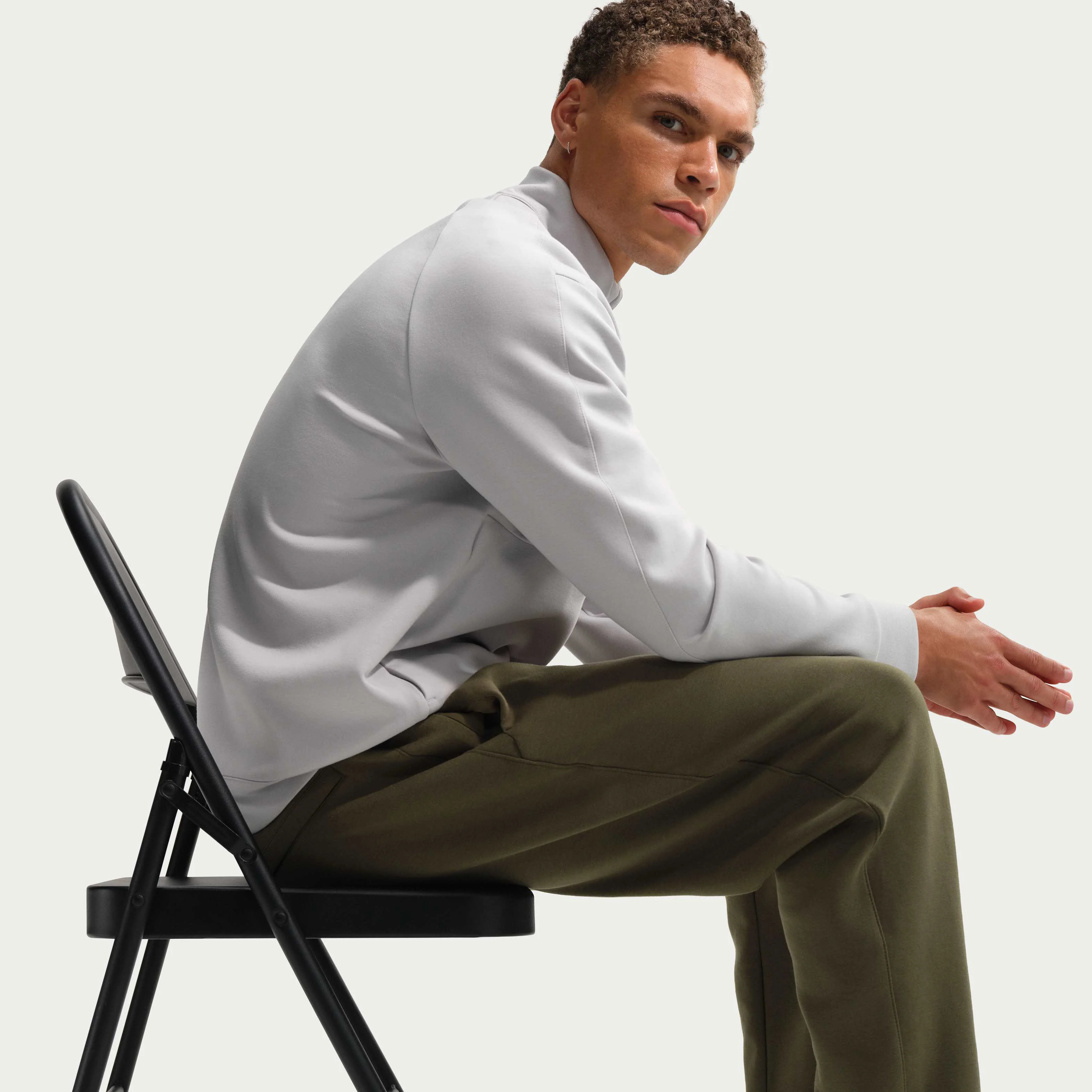 شلوار مردانه نایکی 24.7 Dri-FIT با پارچه فوق العاده نرم