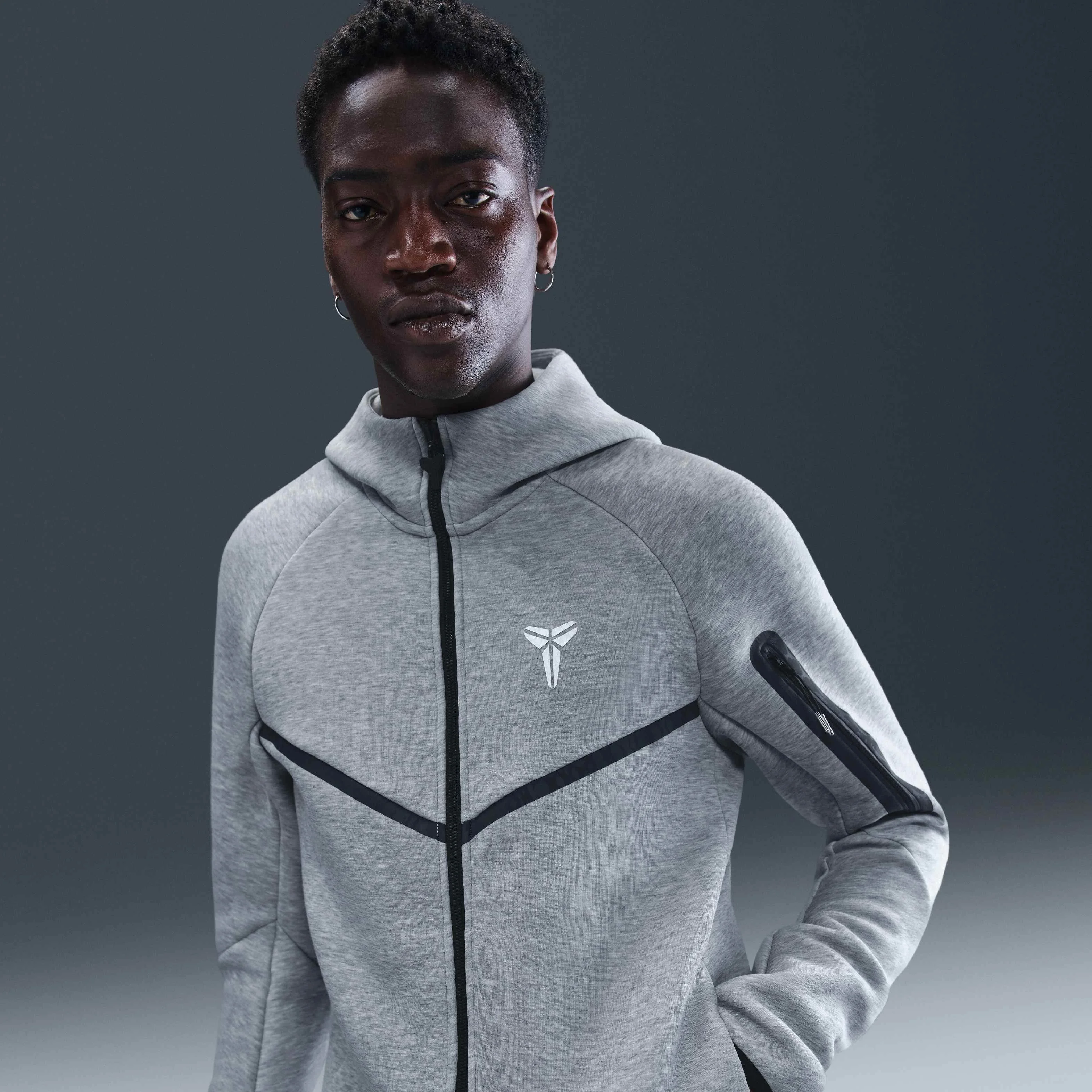 ژاکت ورزشی مردانه کوبی برایانت مدل Tech Fleece Windrunner با زیپ کامل