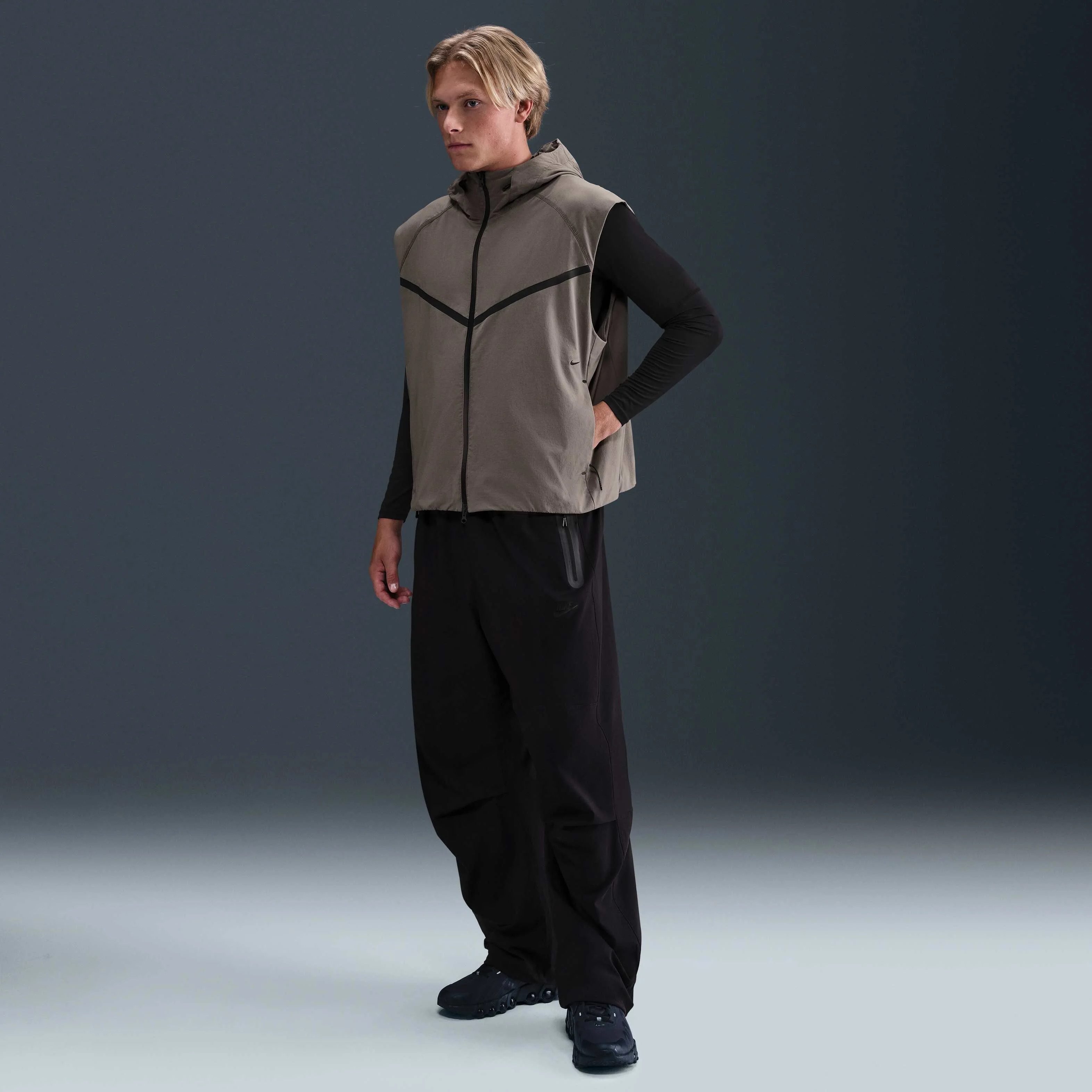 جلیقه ورزشی مردانه نایکی تک دری-فیت وِوِن ویند رانر