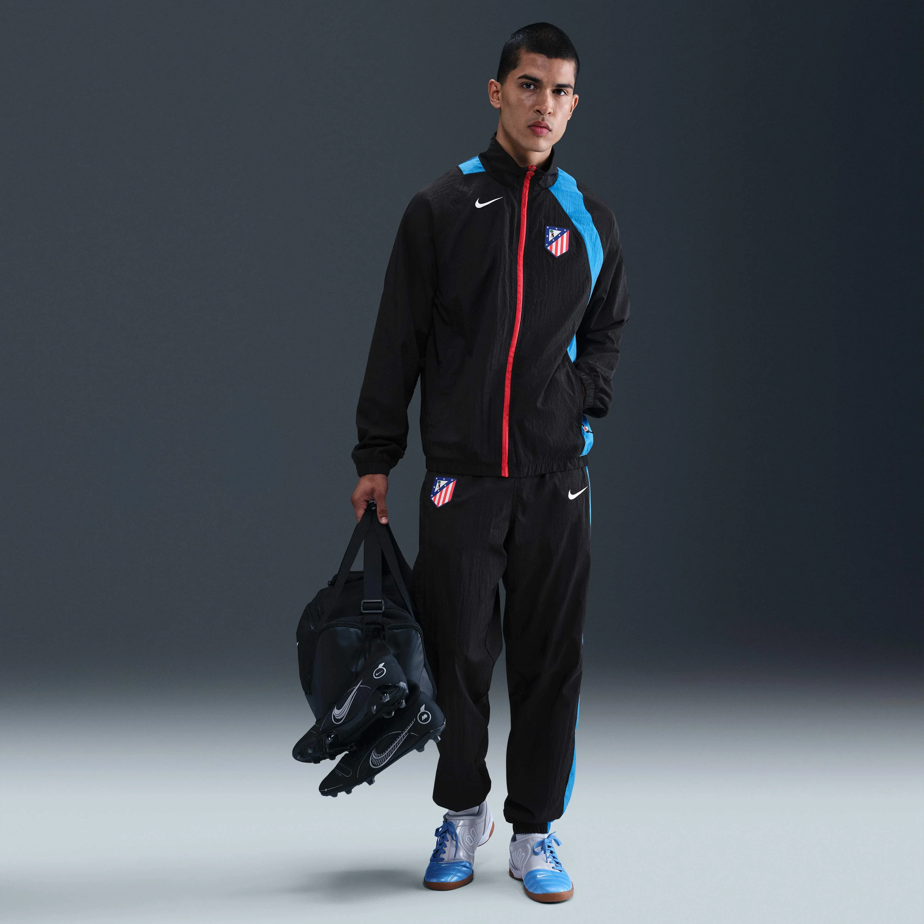 ژاکت ورزشی مردانه آتلتیکو مادرید نایک فوتبال توتال 90