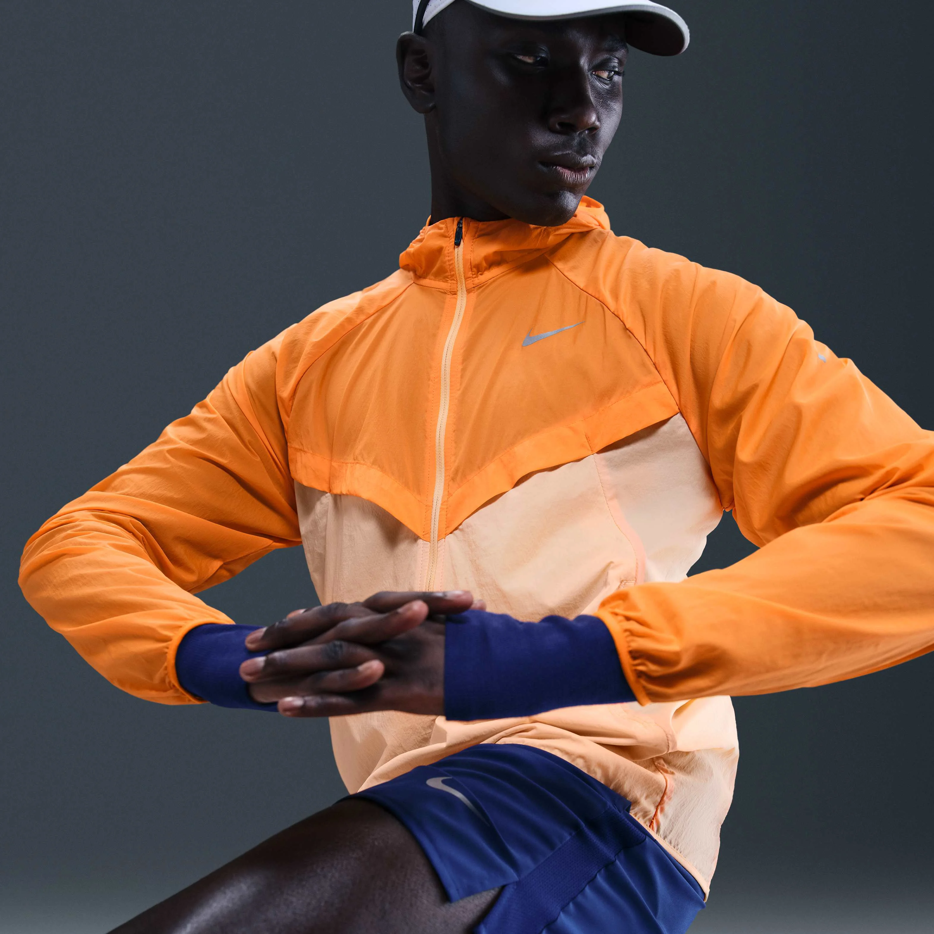 ژاکت ورزشی مردانه نایکی استراید مقاوم در برابر اشعه ماوراء بنفش