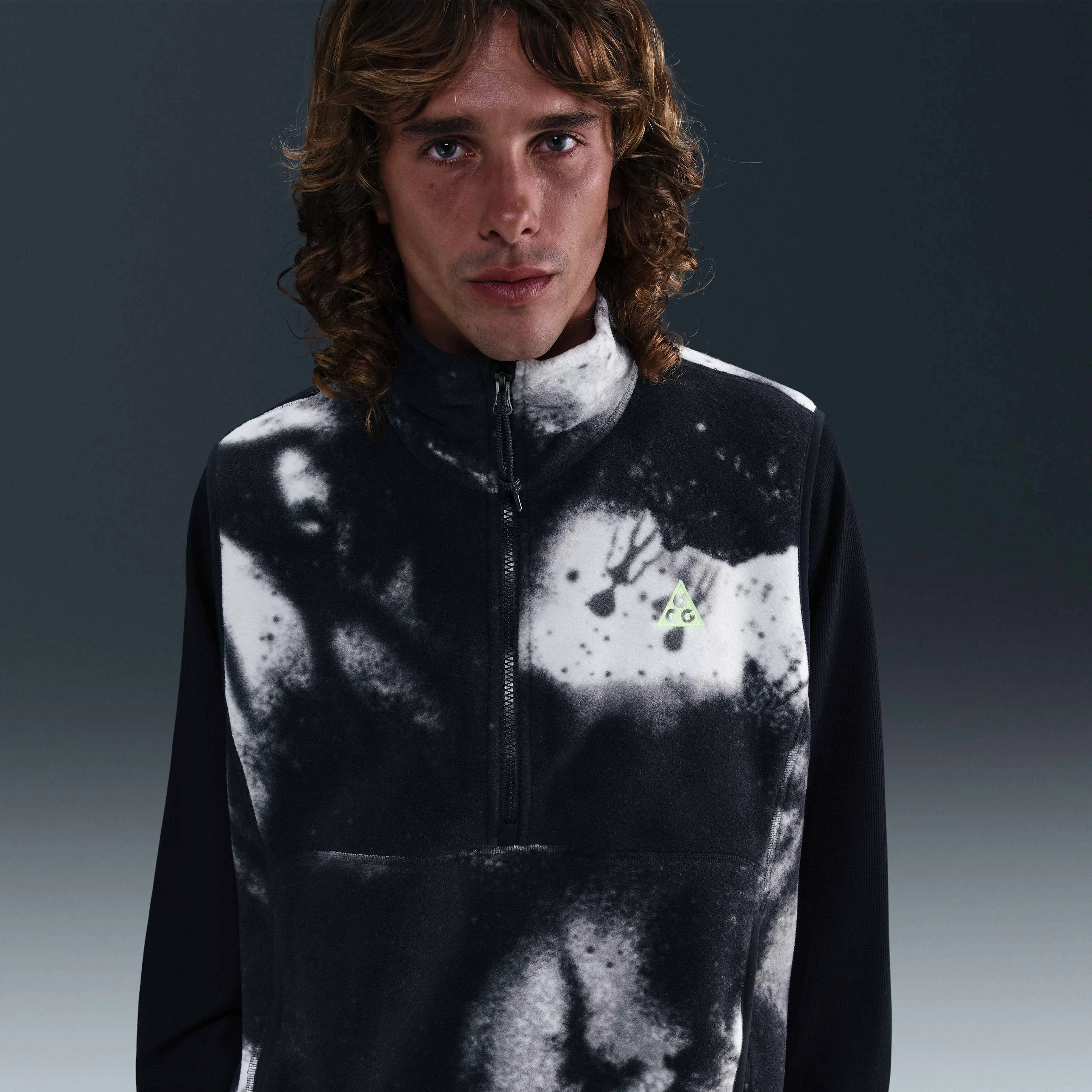 جلیقه طرح‌دار نایکی ACG