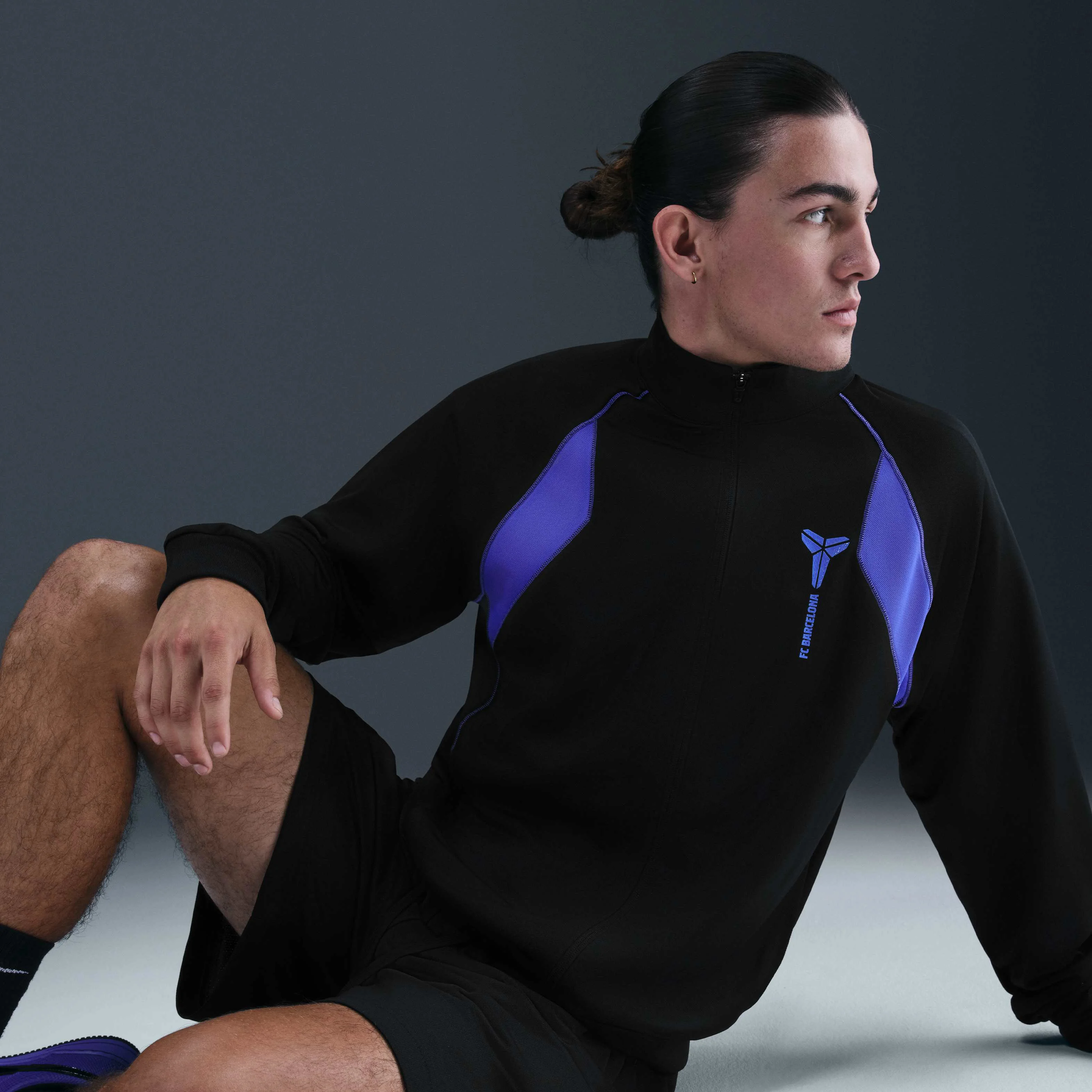 کاپشن ورزشی مردانه اف سی بارسلونا