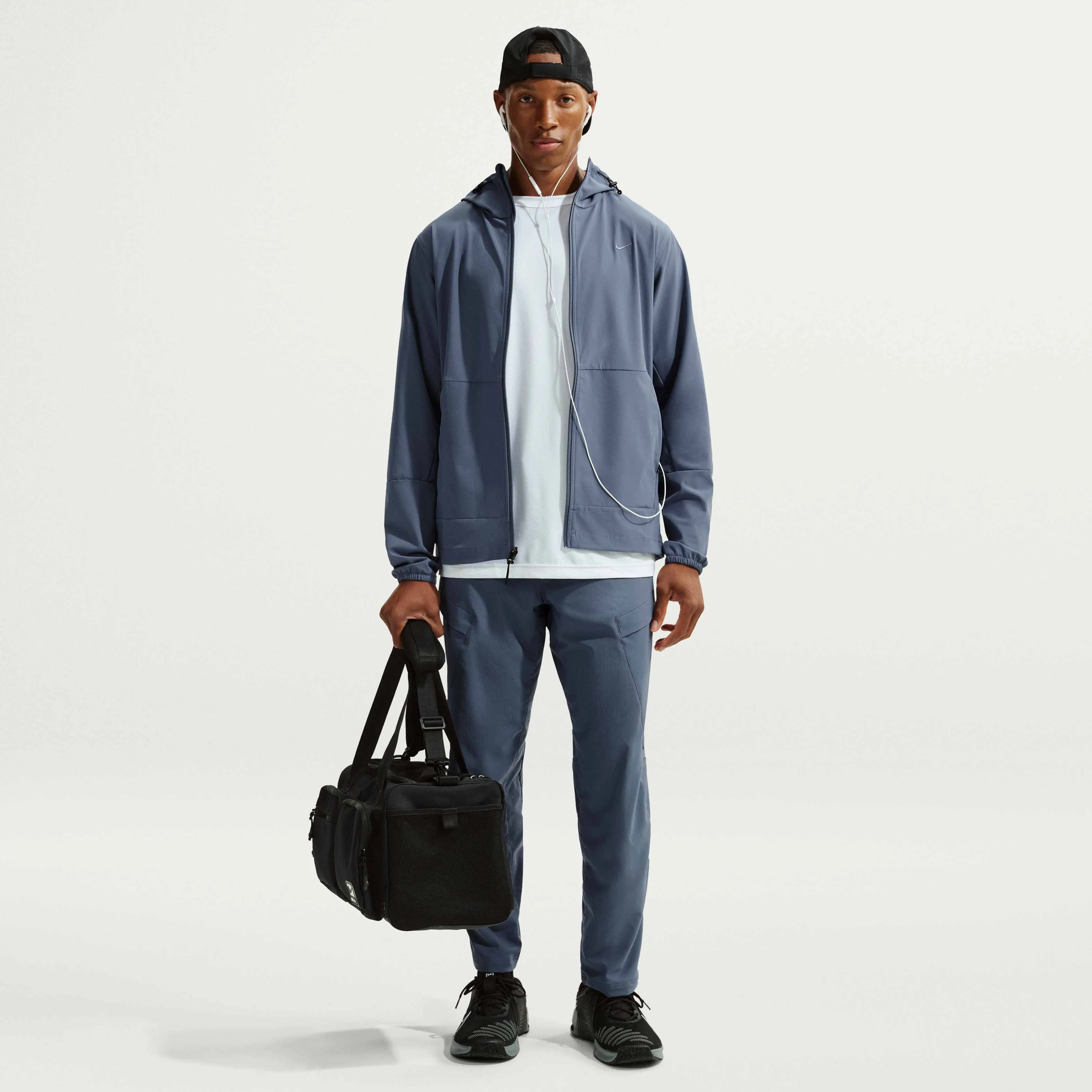 ژاکت چندمنظوره کلاه دار مردانه نایک Unlimited مدل Repel - آبی پخش شده/مشکی/آبی پخش شده ژاکت چندمنظوره کلاه دار مردانه نایک Unlimited مدل Repel - آبی پخش شده/مشکی/آبی پخش شده