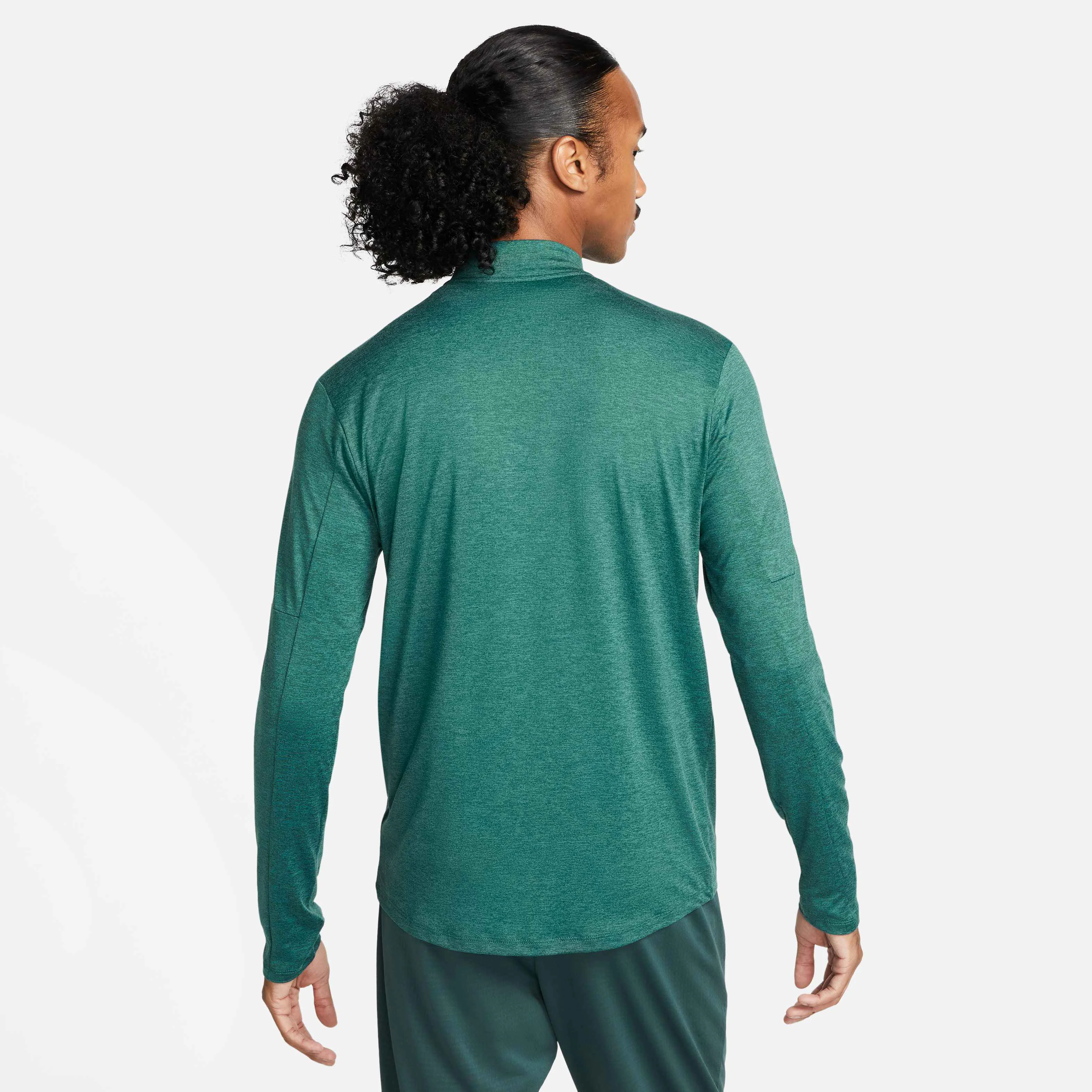 تاپ ورزشی مردانه نایکی Dri-FIT با زیپ نیمه قد تاپ ورزشی مردانه نایکی Dri-FIT با زیپ نیمه قد