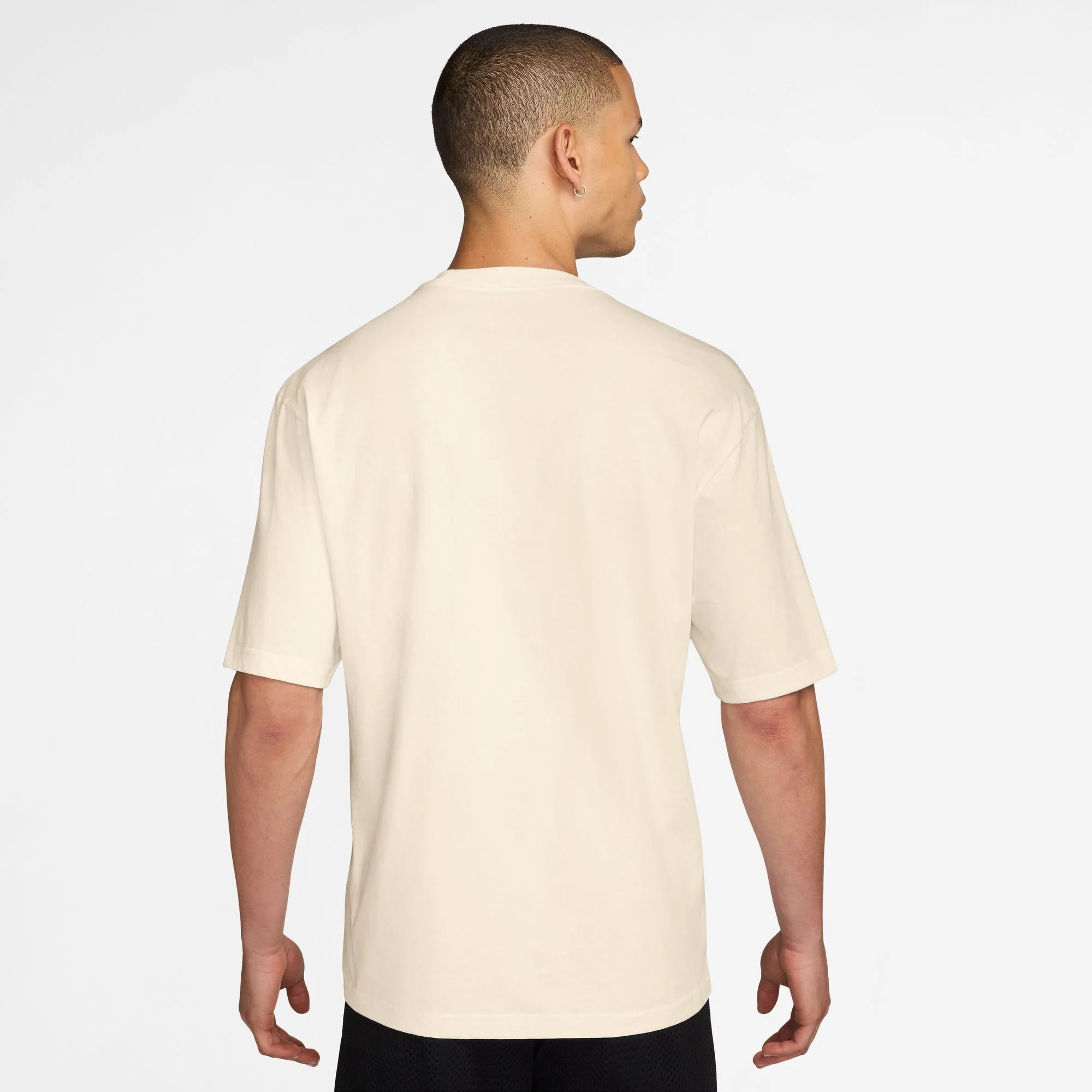 تی شرت مردانه جردن با طرح وصله کفش ورزشی