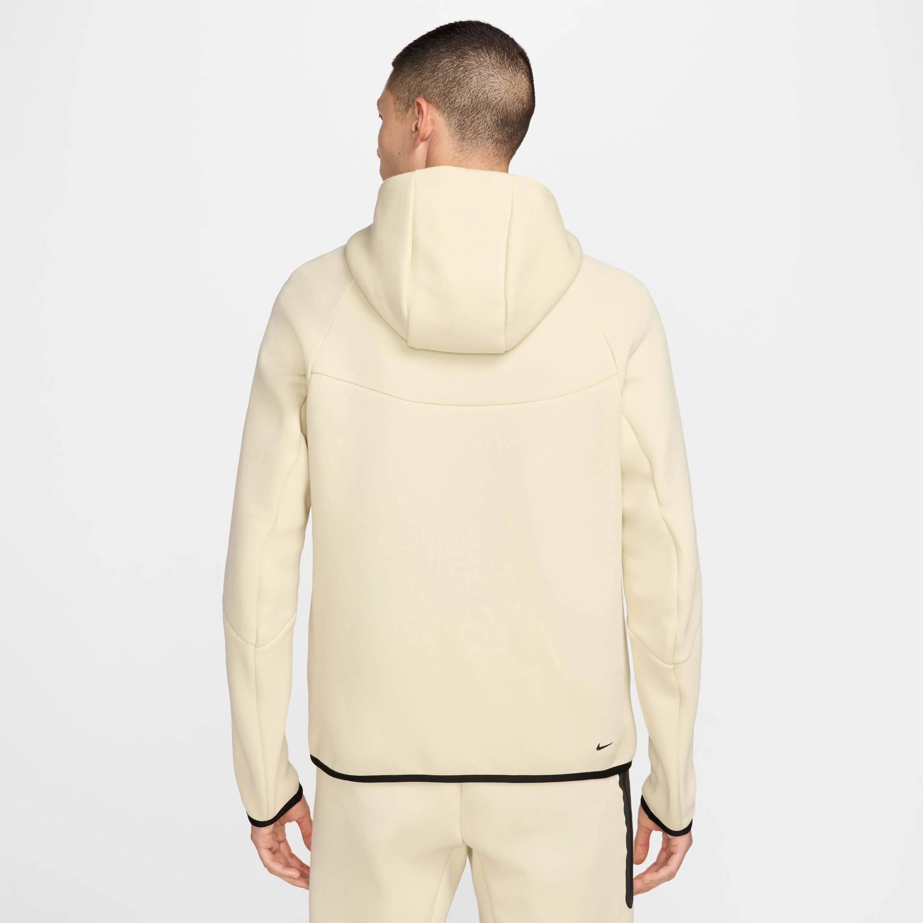 ژاکت پشمی مردانه نایک Tech Windrunner با زیپ کامل