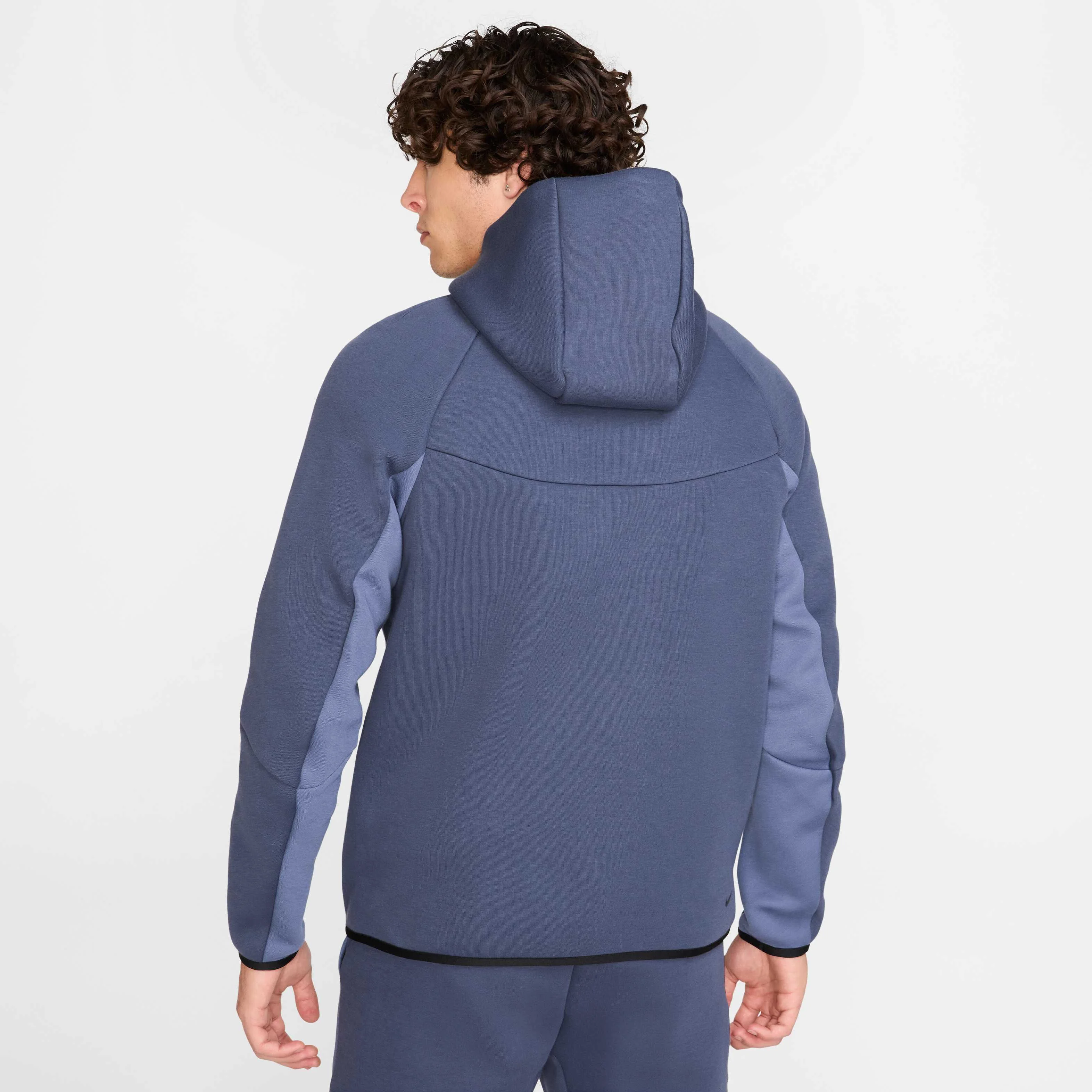 ژاکت پشمی مردانه نایک Tech Windrunner با زیپ کامل