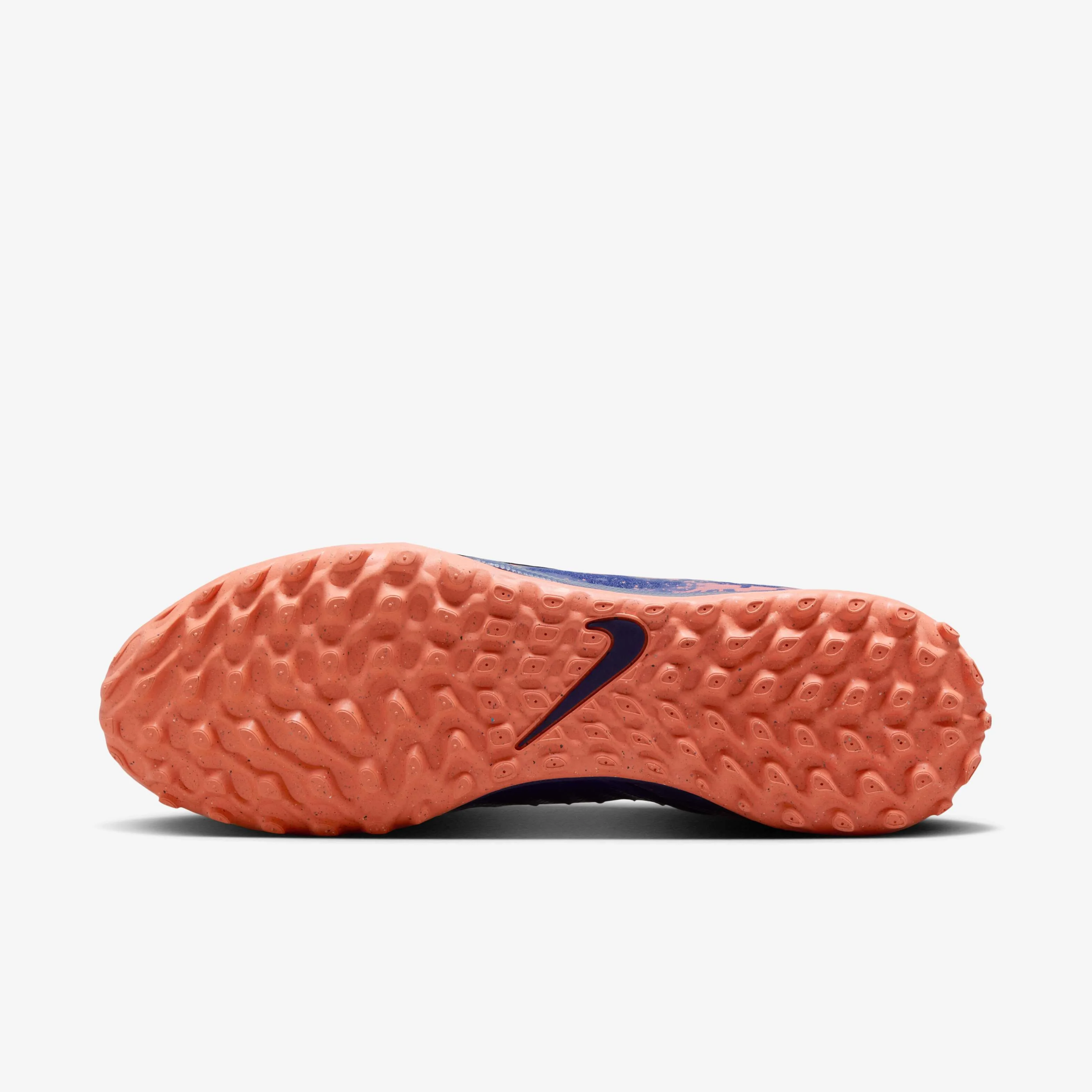 کفش فوتبال چمن مصنوعی نایک فانتوم GX 2 آکادمی مدل ساق کوتاه کفش فوتبال چمن مصنوعی نایک فانتوم GX 2 آکادمی مدل ساق کوتاه