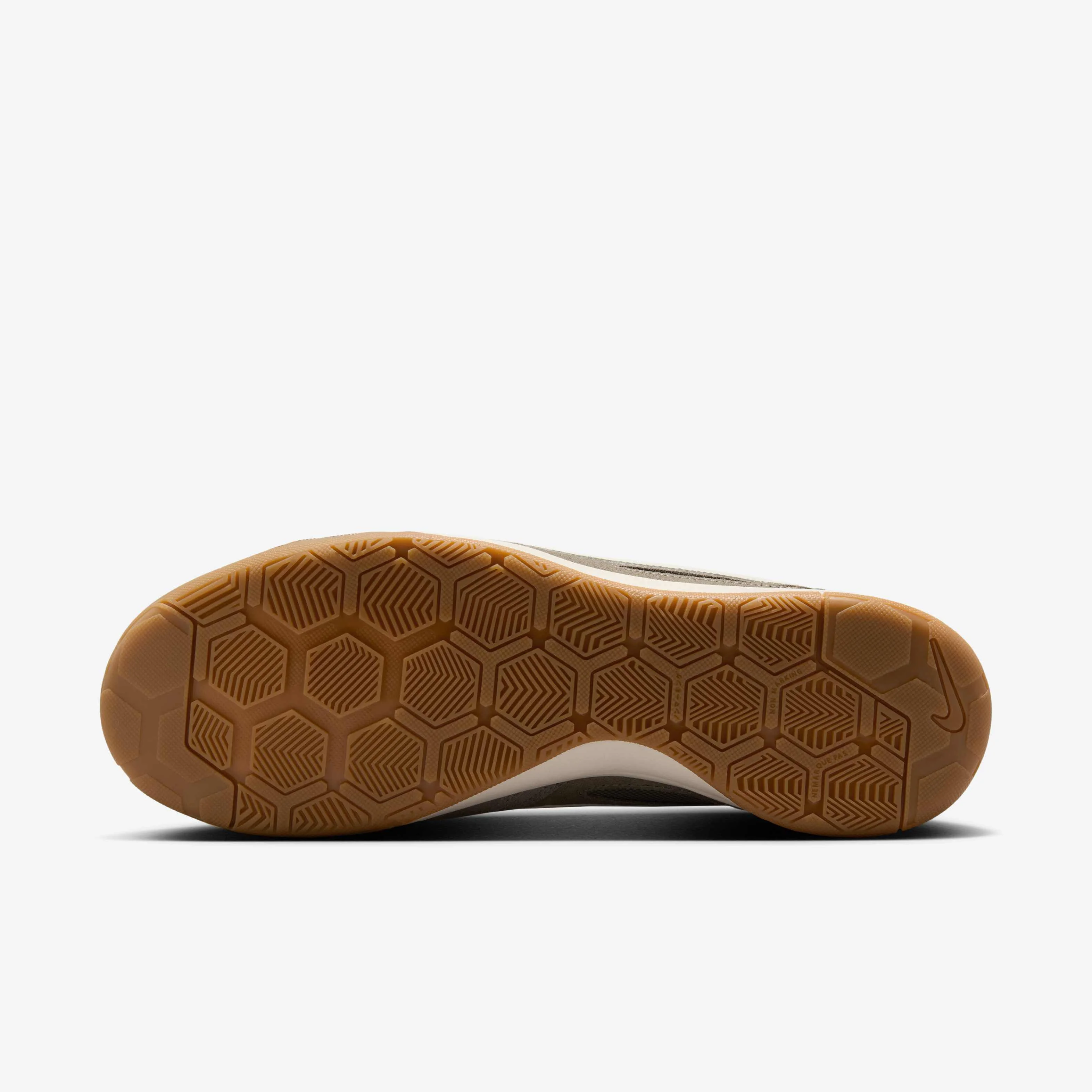 کفش مردانه نایک گاتو