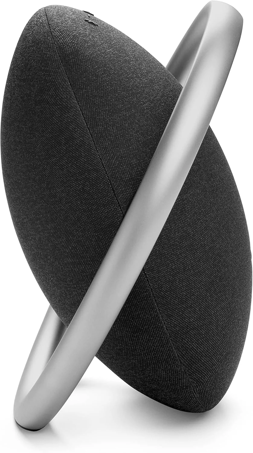 اسپیکر بلوتوث استریو قابل حمل Harman Kardon Onyx Studio 8، عملکرد صوتی عالی، طراحی ظریف، تنظیم خودکار، 8 ساعت عمر باتری، مواد سازگار با محیط زیست، میکروفون دوگانه داخلی - مشکی، HKOS8BLKUK