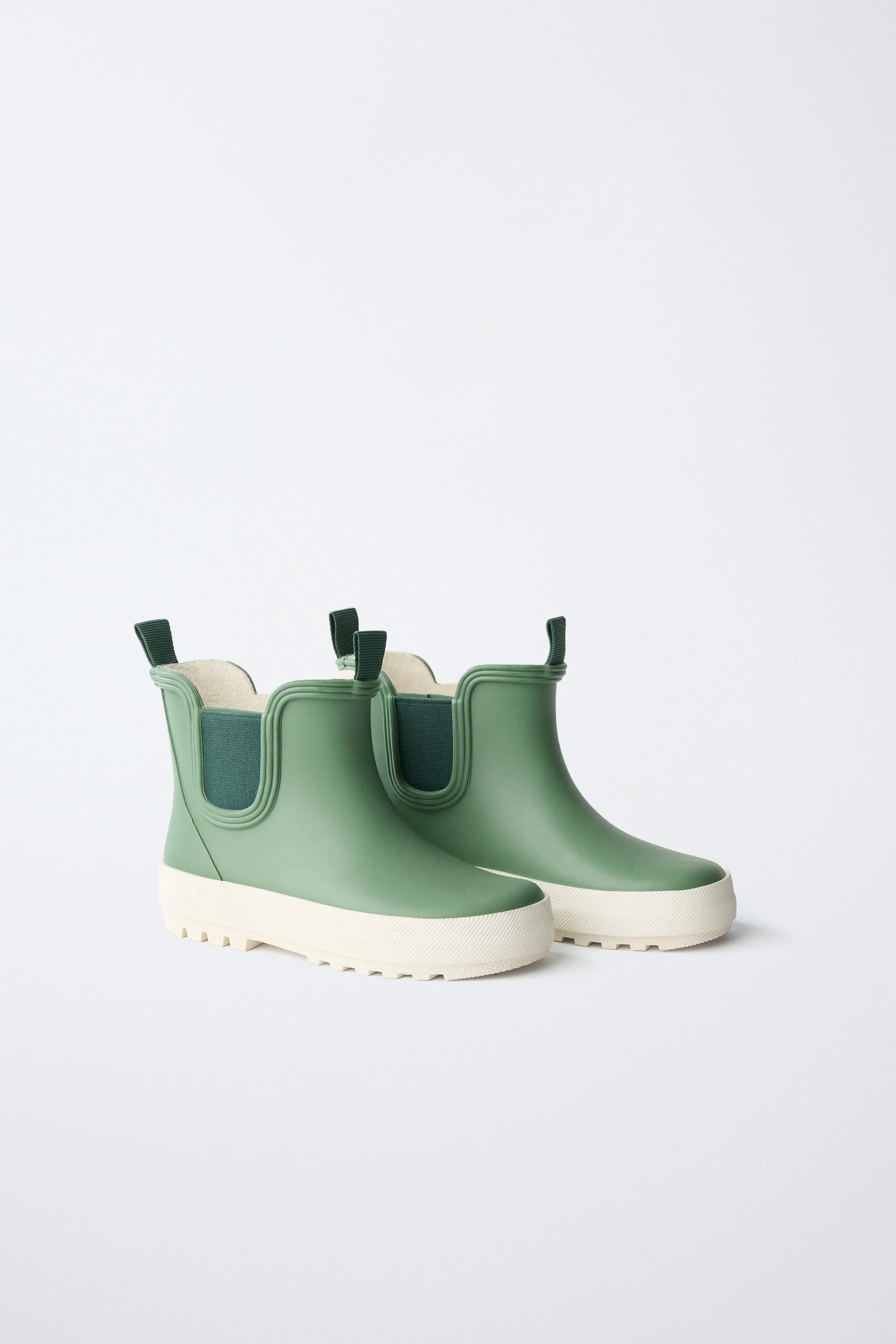 چکمه های کشی چکمه های کشی