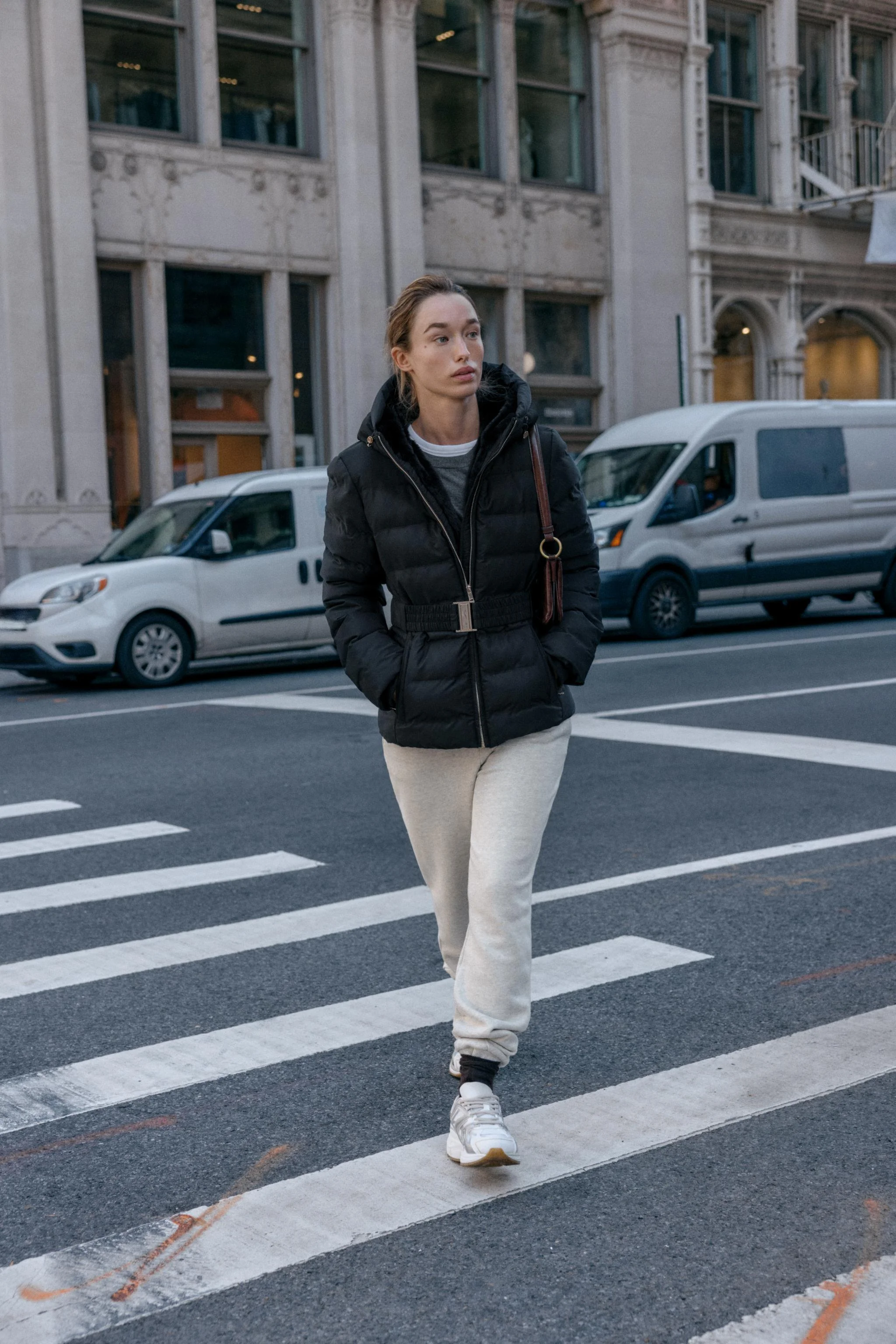 آنوراک کوتاه ضد آب و ضد باد