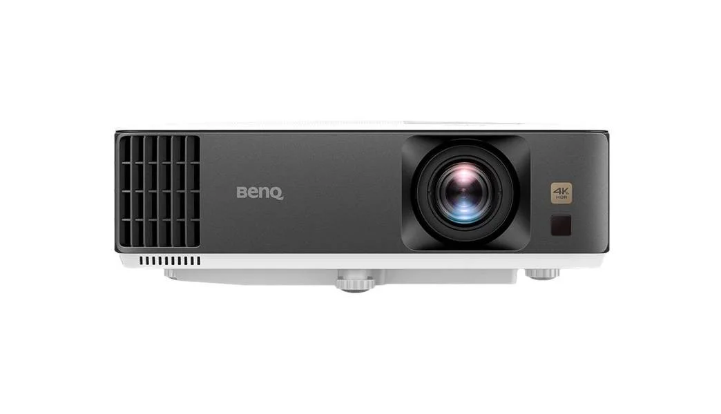 پروژکتور گیمینگ 4K UHD بنکیو TK700، رزولوشن 4K@60Hz، تاخیر ورودی کم 16 میلی‌ثانیه، روشنایی 3200 لومن، 96% Rec.709، نسبت تصویر 16:9، تنظیم کیستون 2D، نسبت زوم 1.3x، DLP، سفید | 9H.JPK77.17J