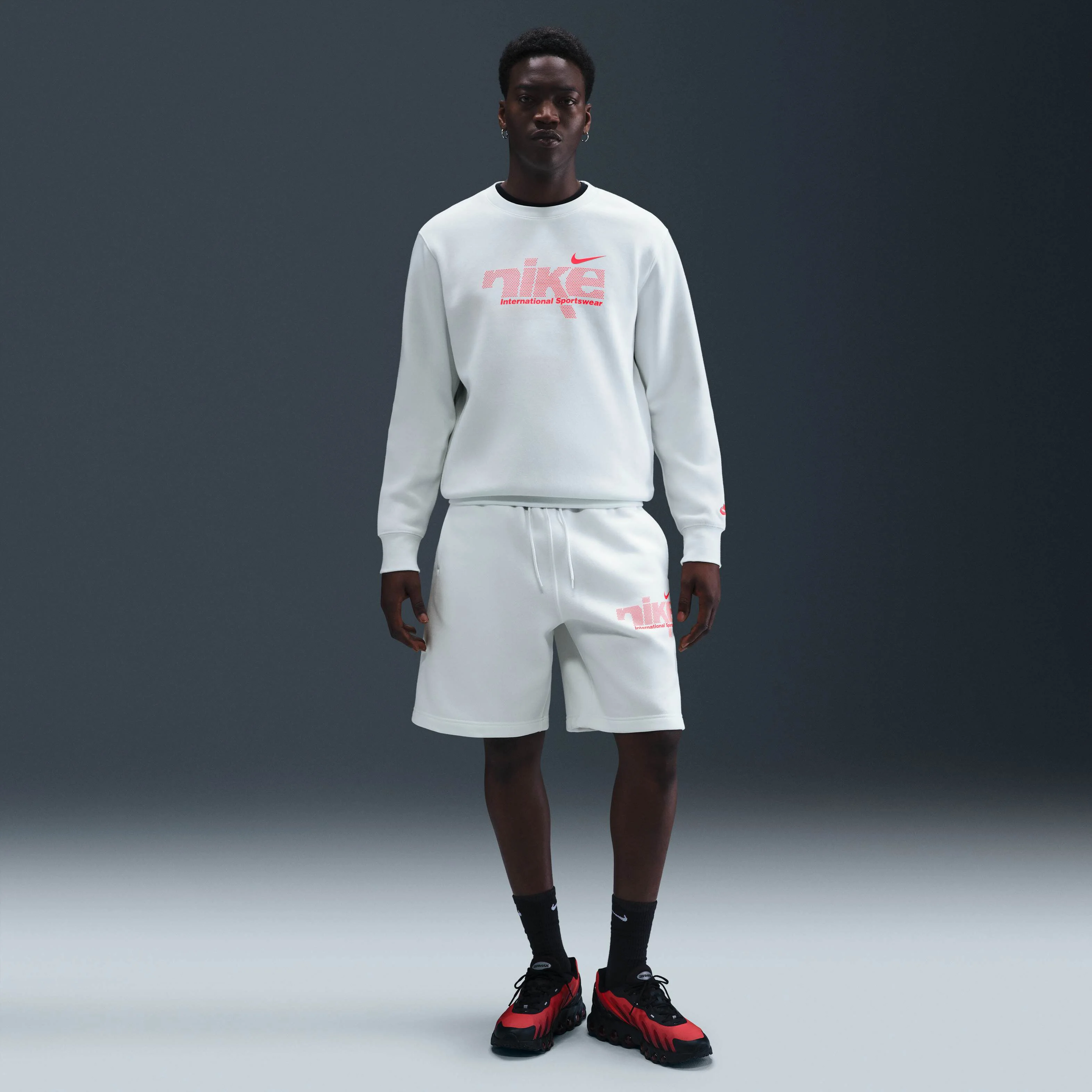 سویشرت پشمی مردانه نایکی اسپرتسویر کلاب سویشرت پشمی مردانه نایکی اسپرتسویر کلاب