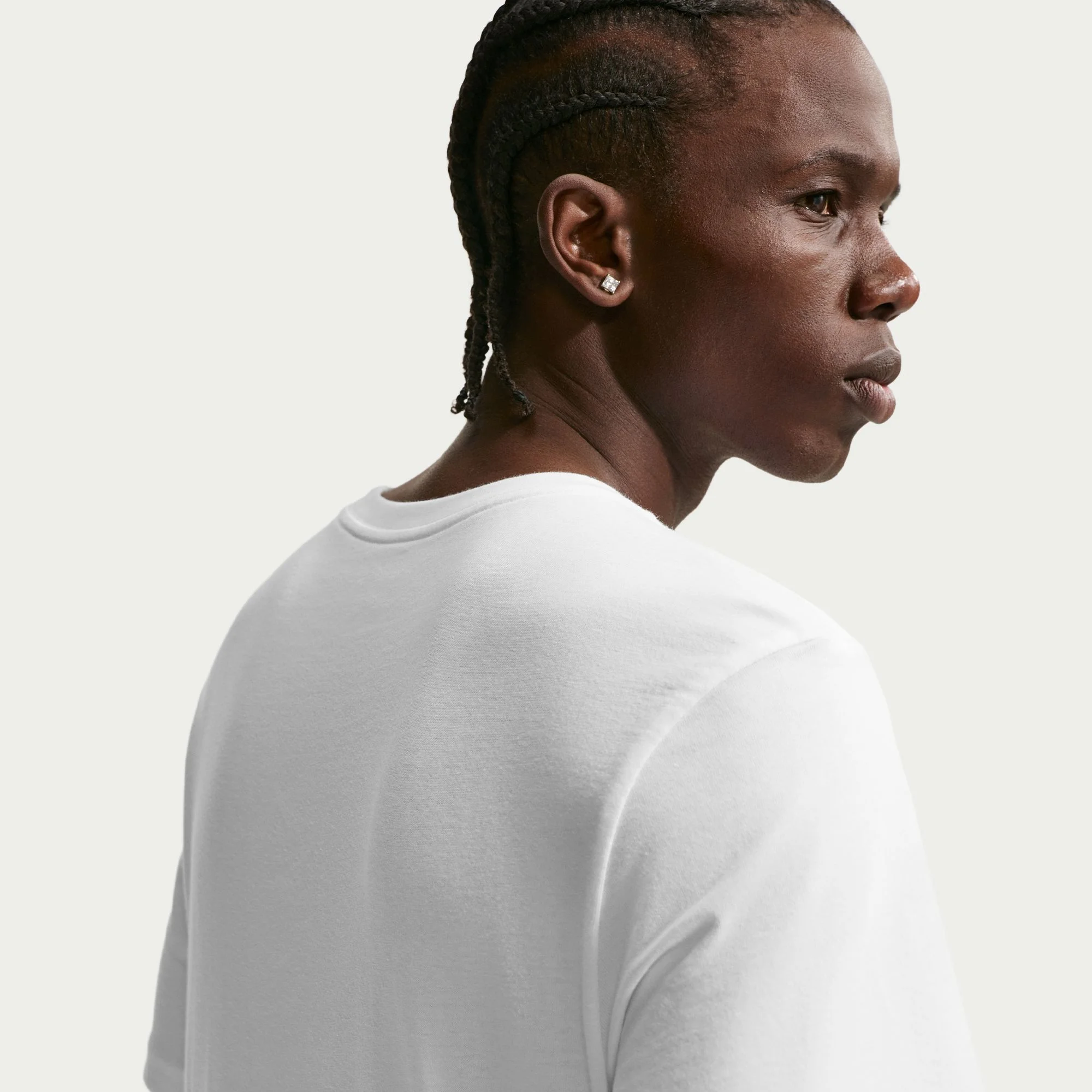 تیشرت مردانه نایکی اسپرتس ویر کلاب تیشرت مردانه نایکی اسپرتس ویر کلاب