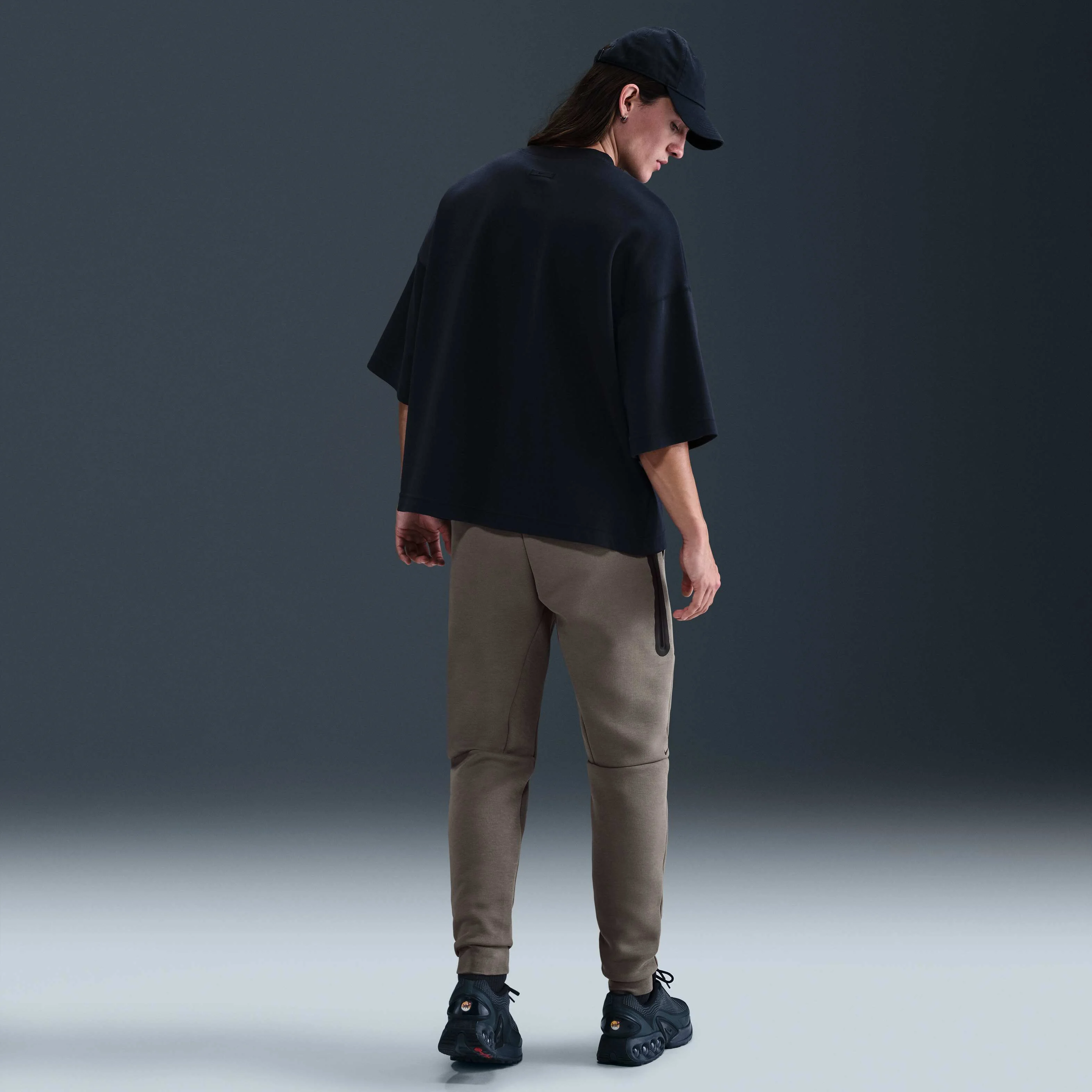 شلوار جاگر پشمی مردانه نایک تک - Cave Stone/Black