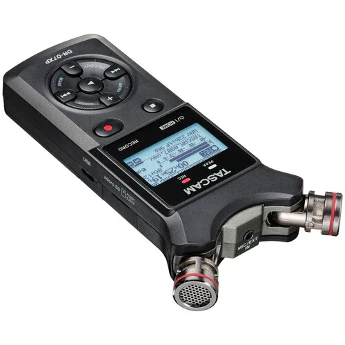 ضبط کننده صدای پرتابل 2 کاناله 32 بیتی TASCAM DR-07XP - تصویر 2 ضبط کننده صدای پرتابل 2 کاناله 32 بیتی TASCAM DR-07XP - تصویر 2