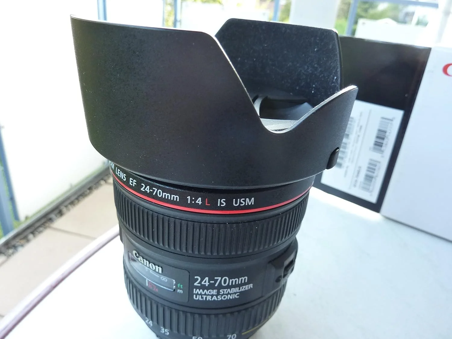 لنز کانن EF 24-70mm f/4L IS USM (وارداتی از ژاپن) - تصویر 2 لنز کانن EF 24-70mm f/4L IS USM (وارداتی از ژاپن) - تصویر 2