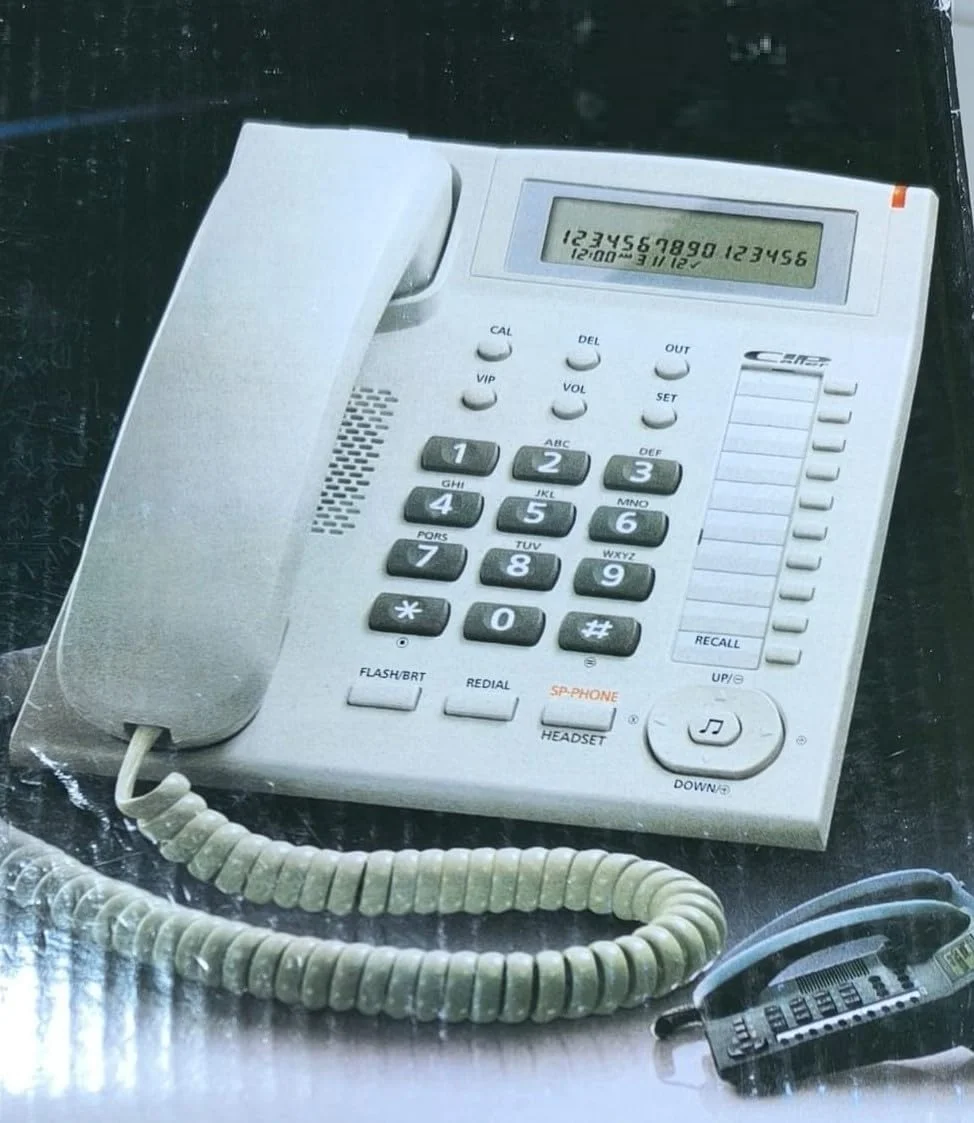تلفن رومیزی با قابلیت نمایش شماره تماس گیرنده، مدل KX-TS880MX