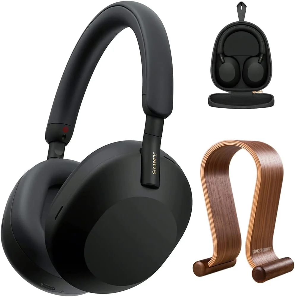 هدفون بی‌سیم حذف نویز سونی مدل WH-1000XM5، مشکی همراه با استند نمایش چوبی هدفون و کیف حمل محافظ دکو گیر