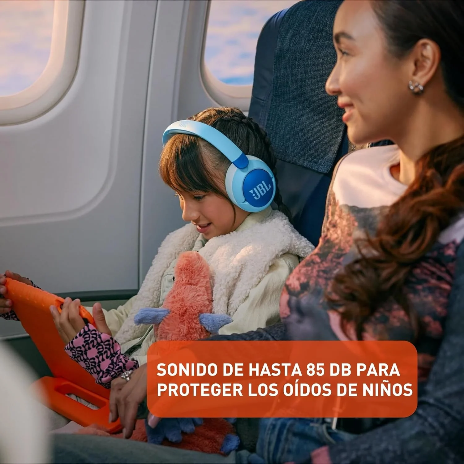 هدفون بی سیم بلوتوثی کودکانه JBL Junior 470NC، درایورهای 32 میلی متری، صدای تا 85 دسی بل، پخش 50 ساعته - آبی