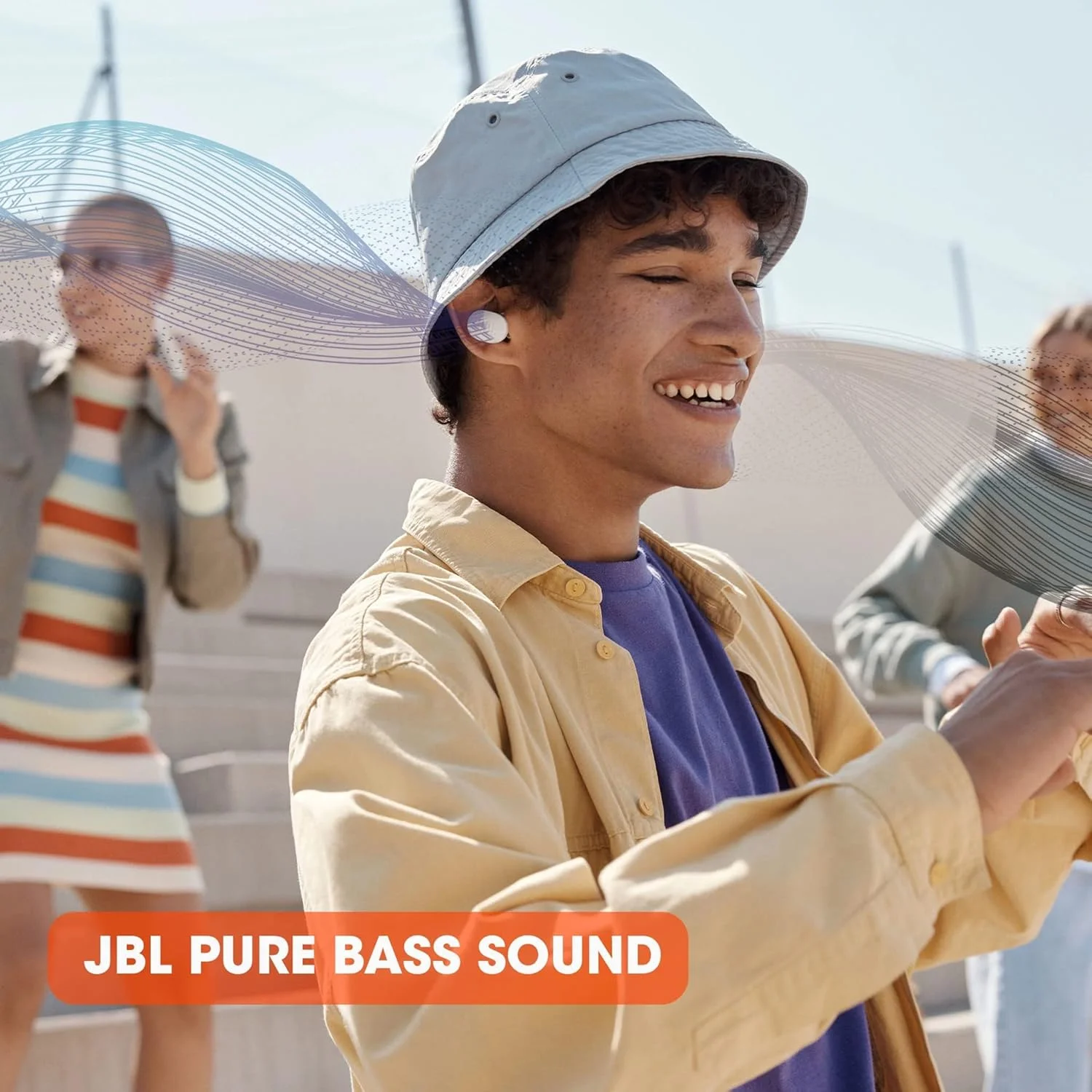 هدفون بی‌سیم حذف نویز جی‌بی‌ال Tune 130NCTWS، صدای Pure Bass، ANC + Smart Ambient، دارای 4 میکروفون، 40 ساعت عمر باتری، مقاوم در برابر آب و عرق، راحت، JBLT130NCTWSSAN، استاندارد