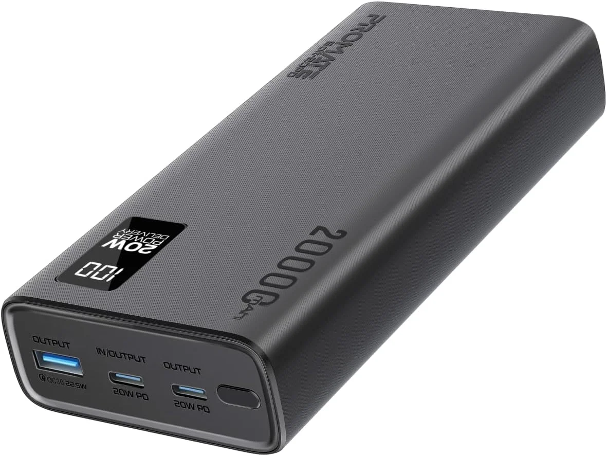 پاوربانک فوق العاده باریک 20000 میلی آمپر ساعتی پرومیت مدل Bolt-20PD با پورت ورودی/خروجی USB-C 20 واتی، خروجی QC 3.0، پورت های USB-C، نمایشگر LCD و محافظت در برابر گرمای بیش از حد برای تلفن های هوشمند و تبلت ها
