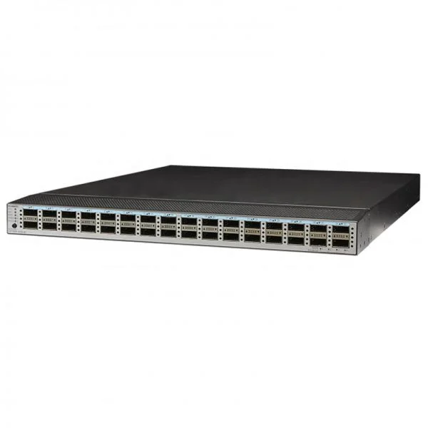 سوئیچ Huawei CE7800 مدل CE7855-EI-B-B0A، دارای ۳۲ پورت QSFP+ 40GE و ۲ منبع تغذیه AC و ورودی هوا