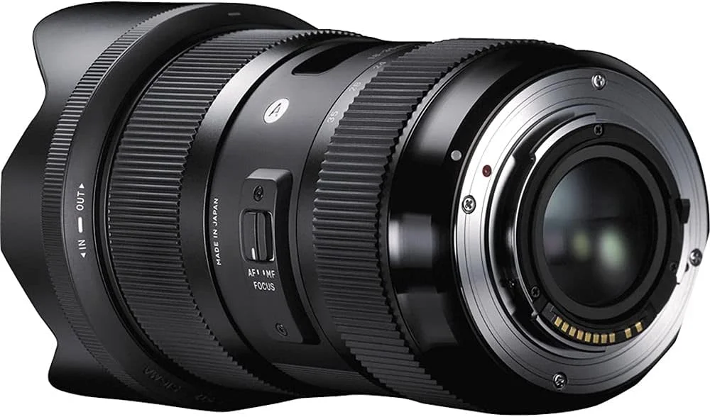 لنز سیگما 18-35mm f/1.8 DC HSM Art برای Canon EF (مدل # 210-101) ایده آل برای عکاسی حرفه ای پرتره، مراسم عروسی، ماجراجویی در فضای داخلی/خارجی، مسافرت و عکاسی + لوازم جانبی - تصویر 2 لنز سیگما 18-35mm f/1.8 DC HSM Art برای Canon EF (مدل # 210-101) ایده آل برای عکاسی حرفه ای پرتره، مراسم عروسی، ماجراجویی در فضای داخلی/خارجی، مسافرت و عکاسی + لوازم جانبی - تصویر 2