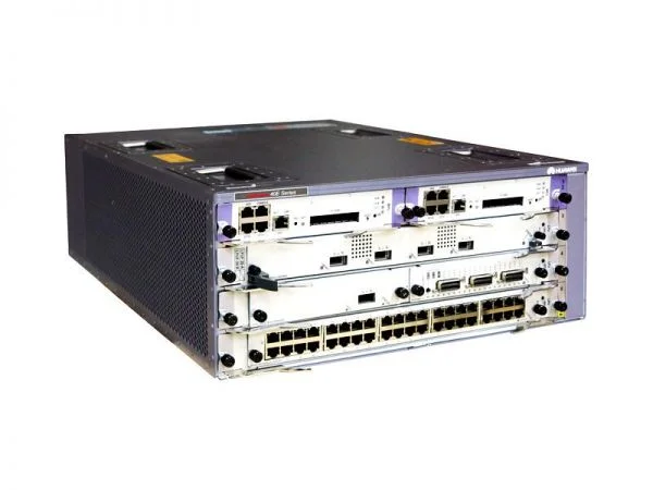 CR5P03BASA73، روتر Huawei NE40E-X3، دو پردازنده مرکزی/2 منبع تغذیه 2200W AC/بدون نرم‌افزار